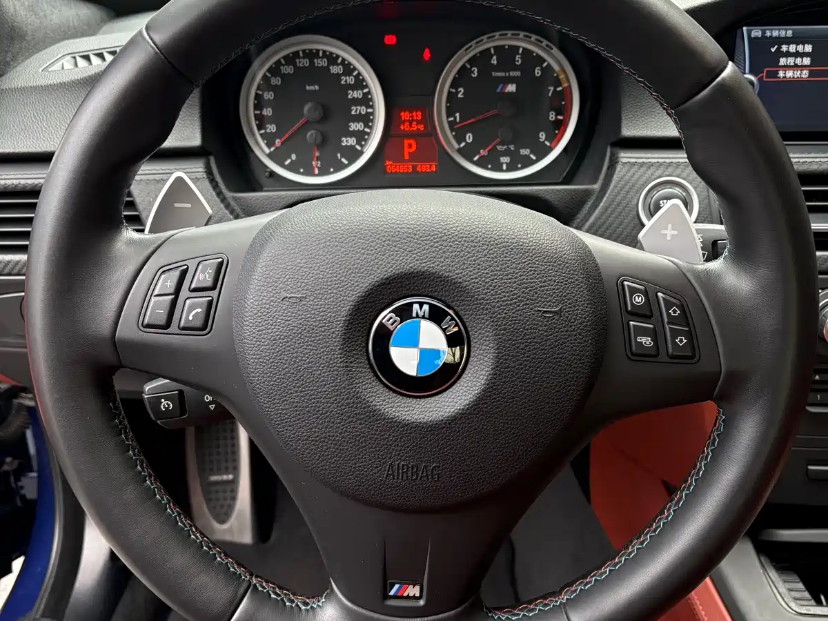 BMW M3 2011 M3 Coupe Carbon Fiber Roof Edition фото 16