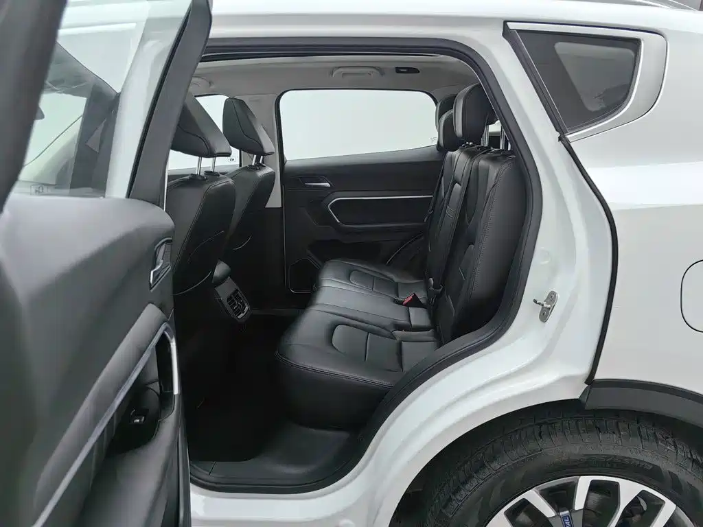 Фото 15 - Haval H6