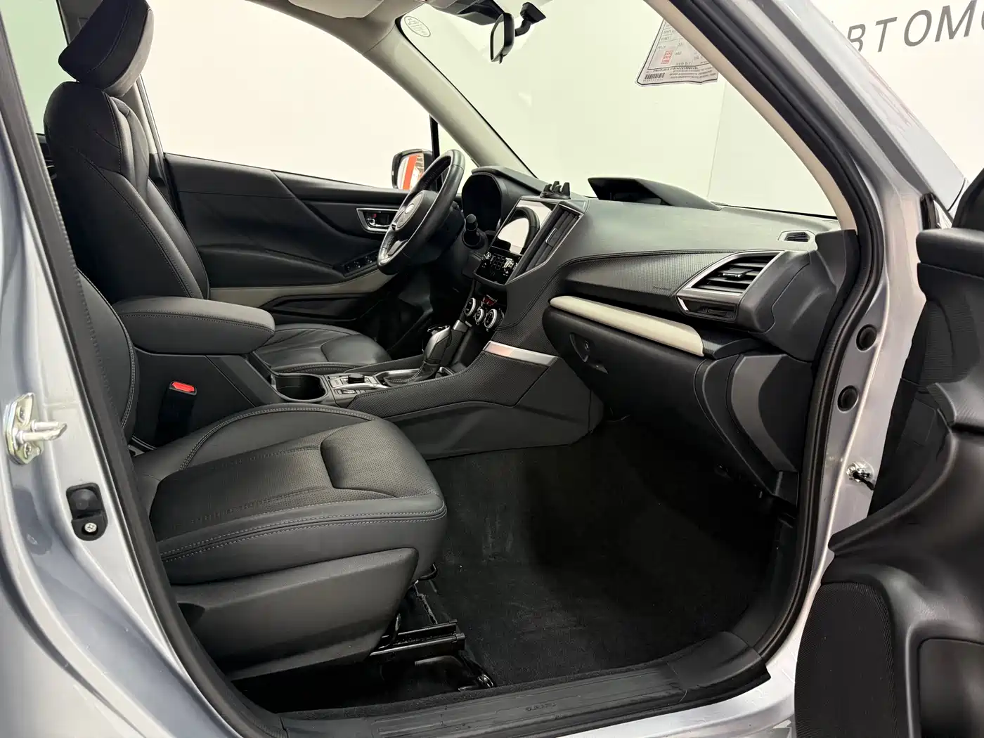 Subaru Forester 2022 2.0i AWD Luxury Edition with EyeSight фото 14