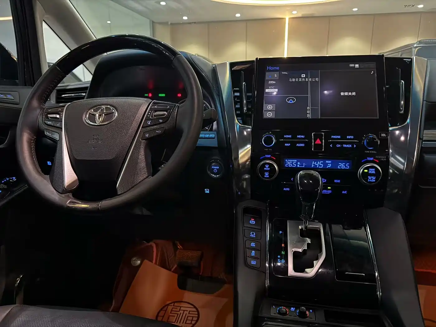 Toyota Vellfire 2021 Crown Hybrid 2.5L HV Luxury Edition фото 3