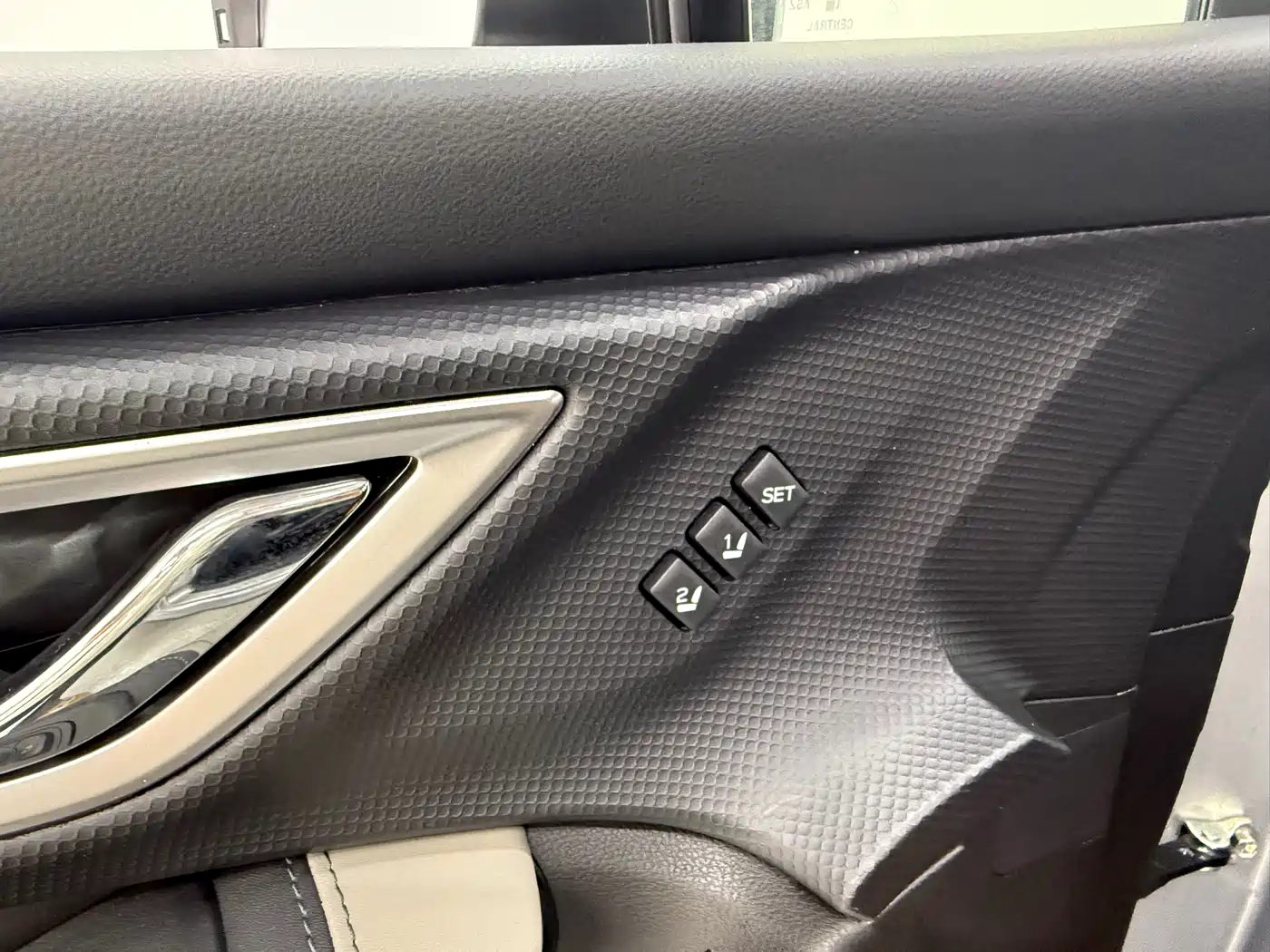 Subaru Forester 2022 2.0i AWD Luxury Edition with EyeSight фото 15
