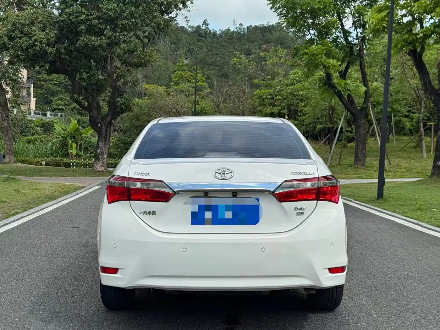 Toyota Corolla 2017 Facelift 1.2T S-CVT GL фото 8
