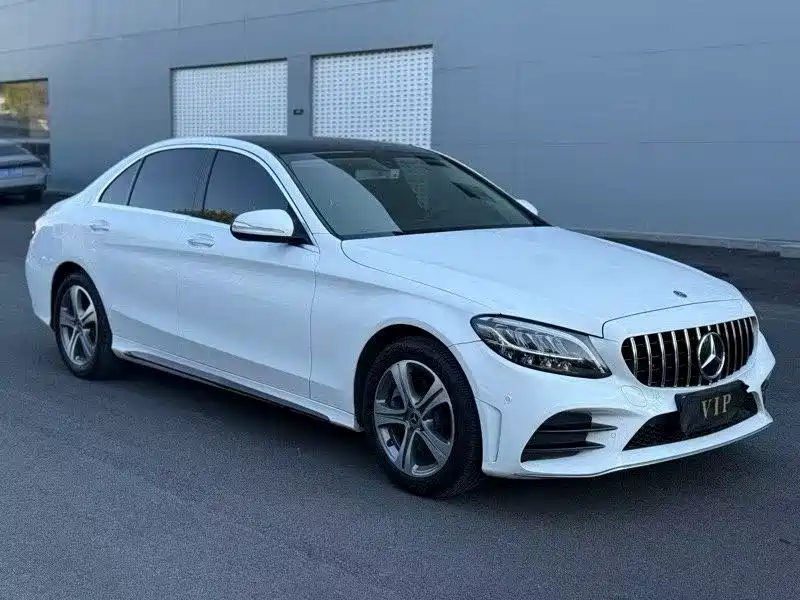 Mercedes-Benz C-Class 2020 Facelift C 260 Sport Version фото 3