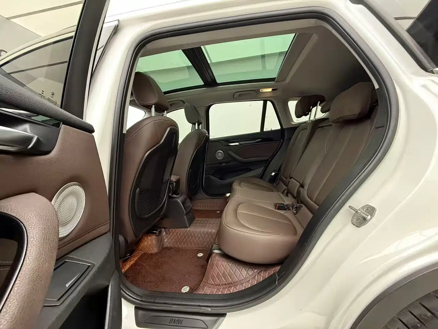 BMW X1 2022 sDrive20Li Fashion фото 21