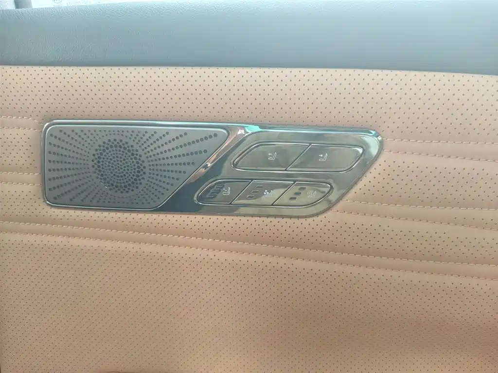 GEELY GALAXY GALAXY SPARKLE 8