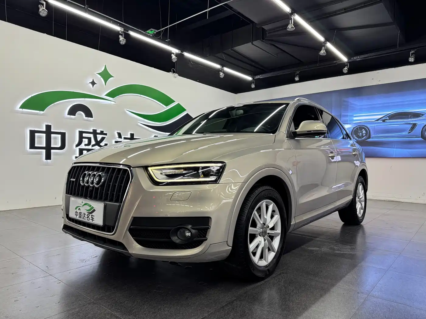 Audi Q3 (Import) 2012 35 TFSI quattro Comfort