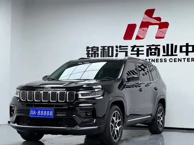 JEEP GRAND COMMANDER