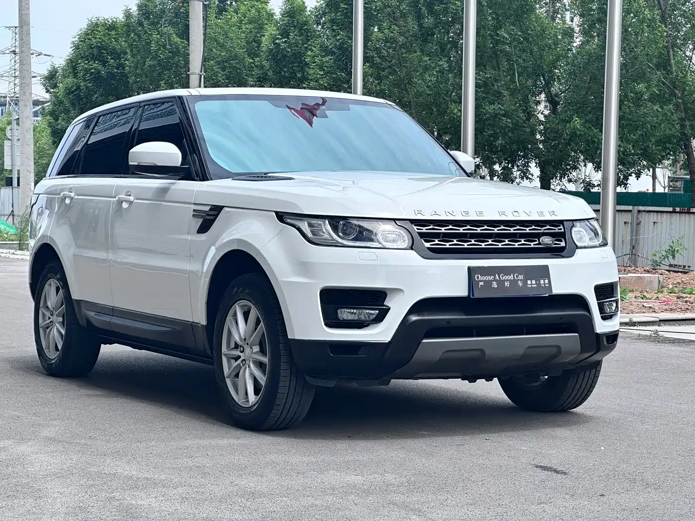 Land Rover Range Rover Sport 2017 3.0 SC V6 SE фото 3