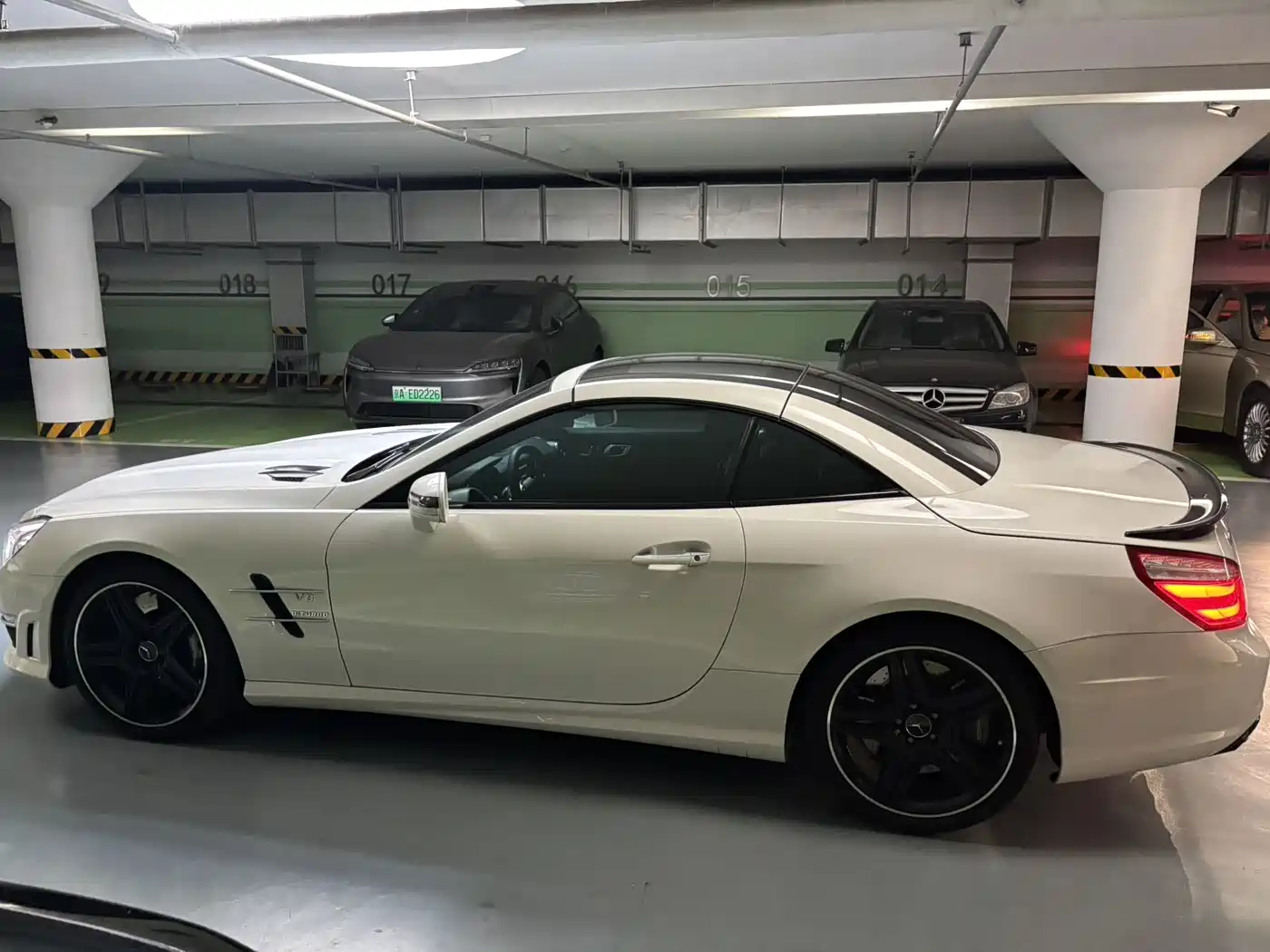 Mercedes-Benz SL-Class AMG 2013 AMG SL 63 фото 3