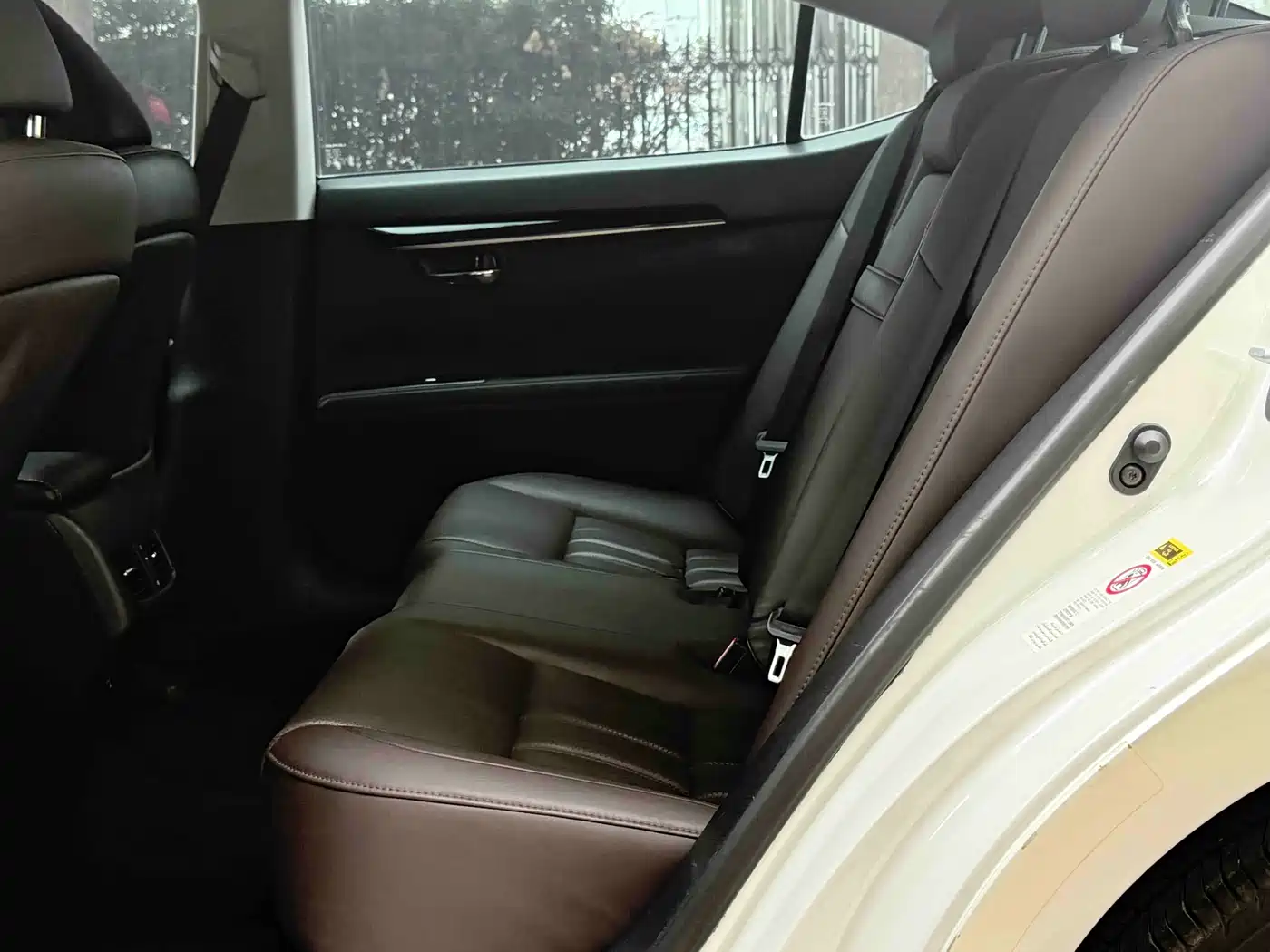 Lexus ES 2017 200 30th Anniversary Edition фото 8
