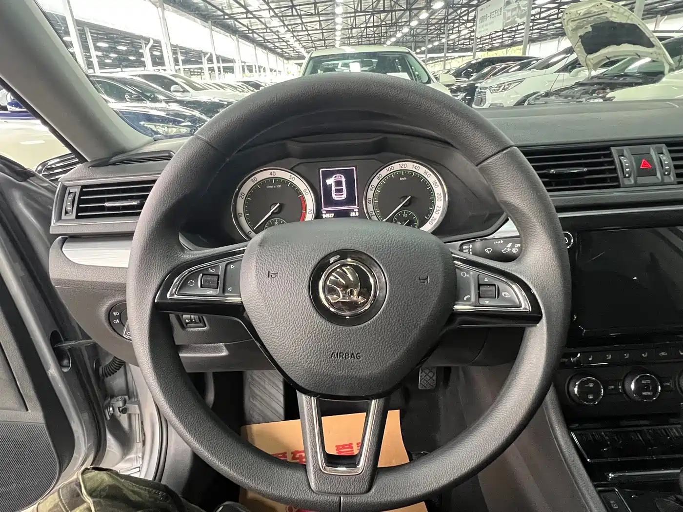 Škoda Superb 2018 TSI280 DSG Comfort (China V) фото 8