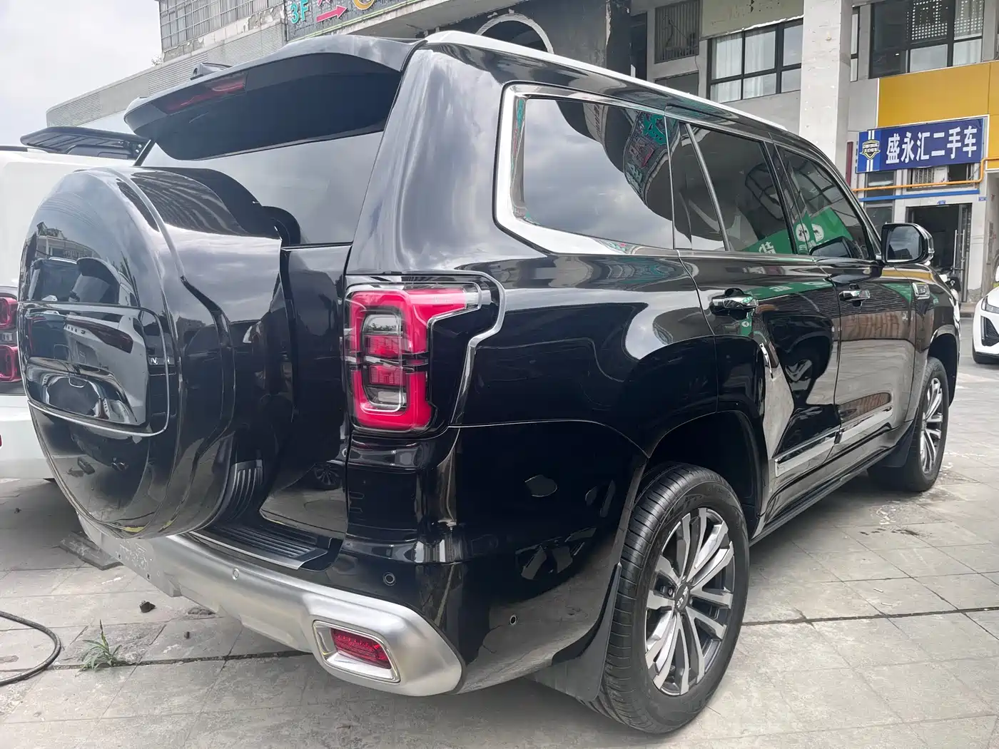 BAIC ORV Beijing Off-Road BJ60 2022 2.0T National Day Edition 7-Seater фото 17