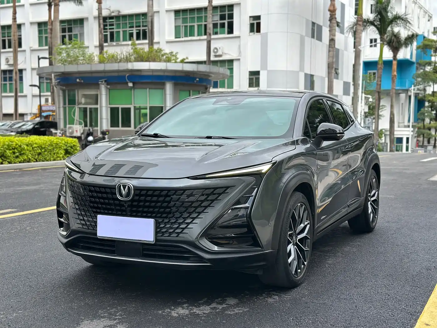 CHANGAN UNI-T