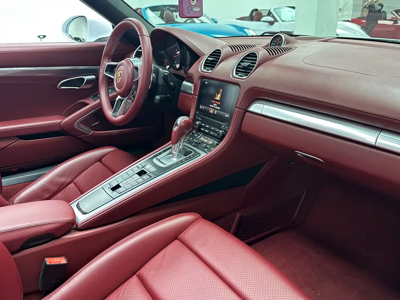 Porsche 718 2016 Boxster 2.0T фото 10