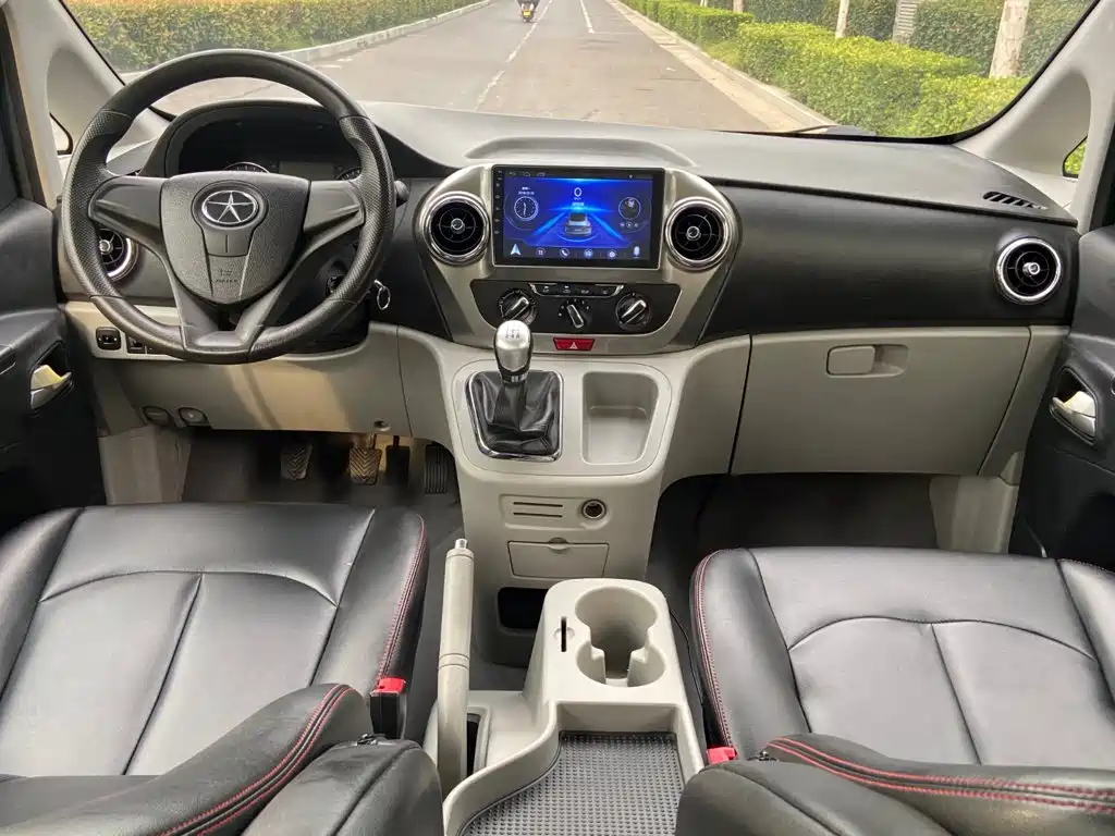 JAC Refine M3 2016 2016 IKEA Edition 1.6L Luxury Smart