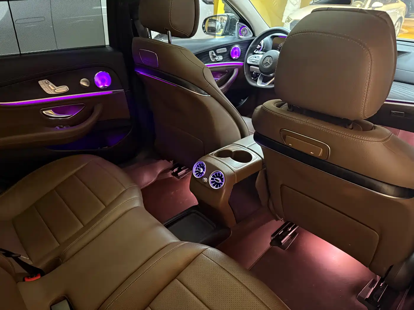 Mercedes-Benz E-Class 2020 E 300 L Luxury Model фото 7