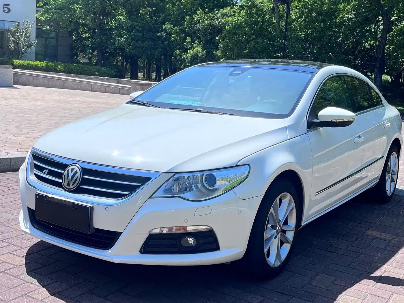 Volkswagen FAW-Volkswagen CC 2011 2.0TSI Supreme