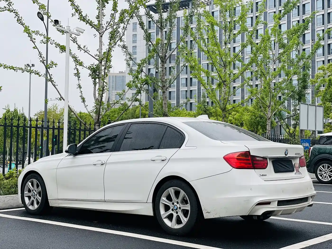 BMW 3 Series 2015 328Li xDrive Fashion фото 9