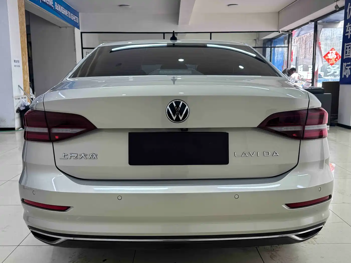 Volkswagen Lavida 2022 1.5L Auto Comfort Edition фото 5