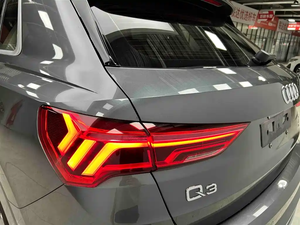 Audi Q3 2022 35 TFSI Fashion Dynamic фото 19