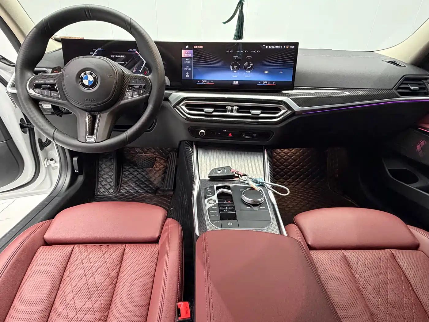 BMW 3 Series 2023 325Li M Sport Black Night Package фото 17