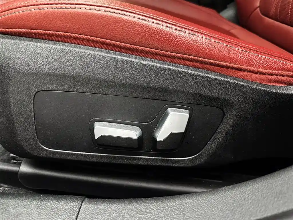 BMW 3 Series 2023 320Li M Sport Package фото 22