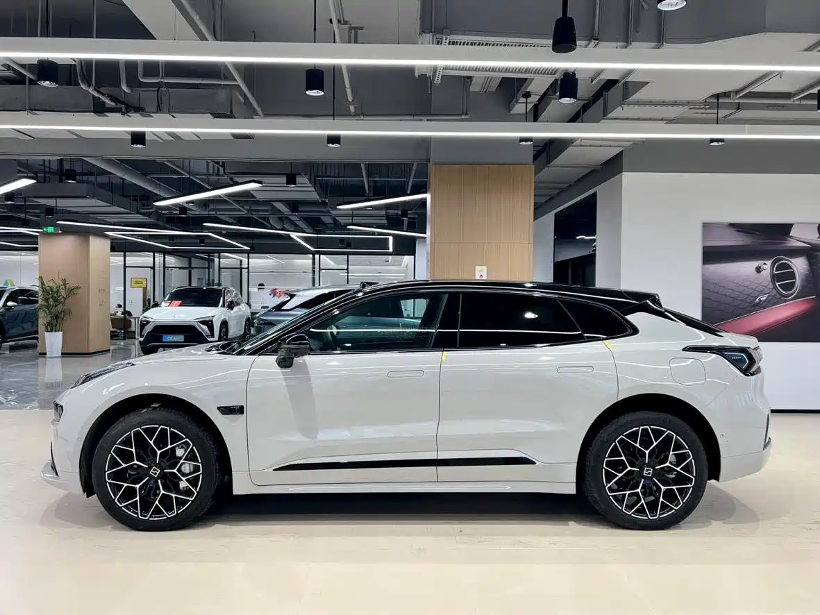 ZEEKR EXTREME KRYPTON 001