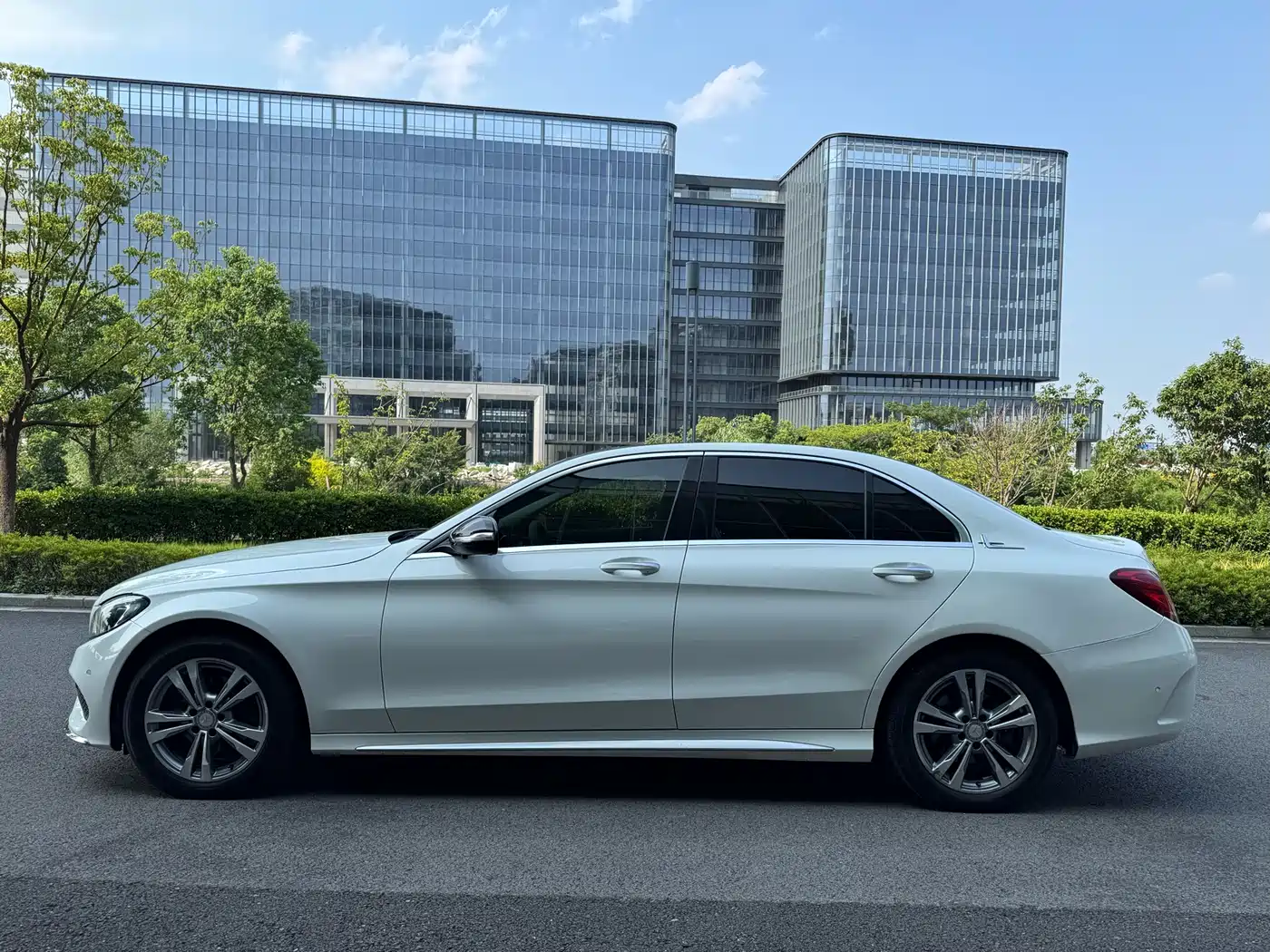Mercedes-Benz C-Class 2016 C 200 L Sport фото 9