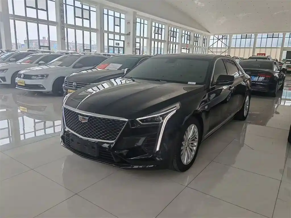 CADILLAC CT6