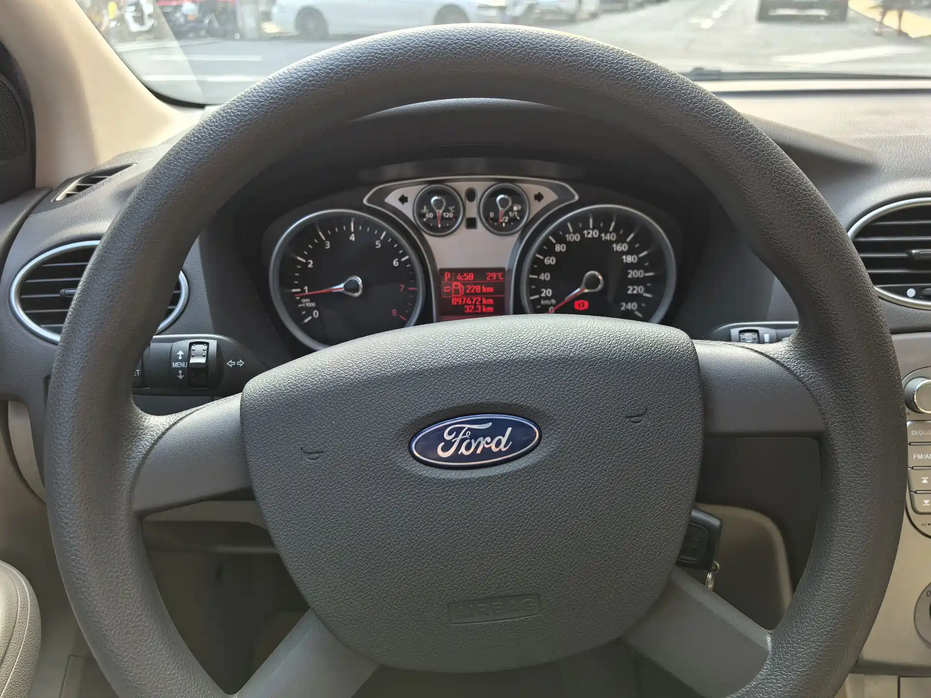 Photo 20 - Ford Focus