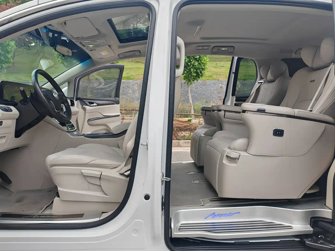 Buick GL8 2022 ES Landmark 653T Comfort фото 11