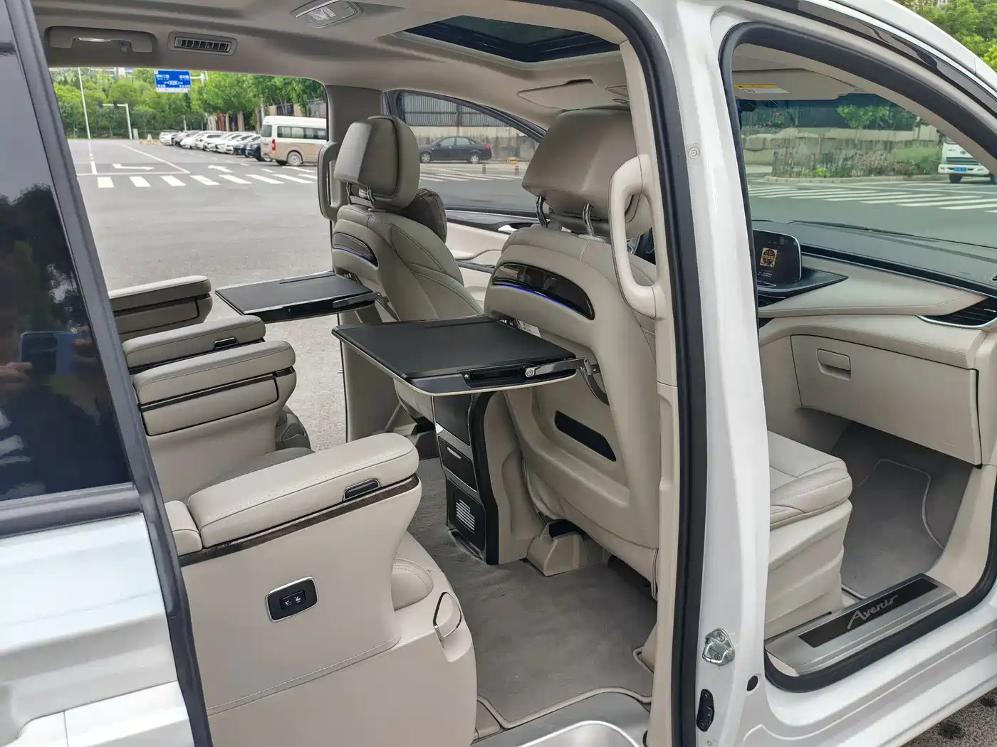 Buick GL8 2022 ES Landmark 653T Comfort фото 16