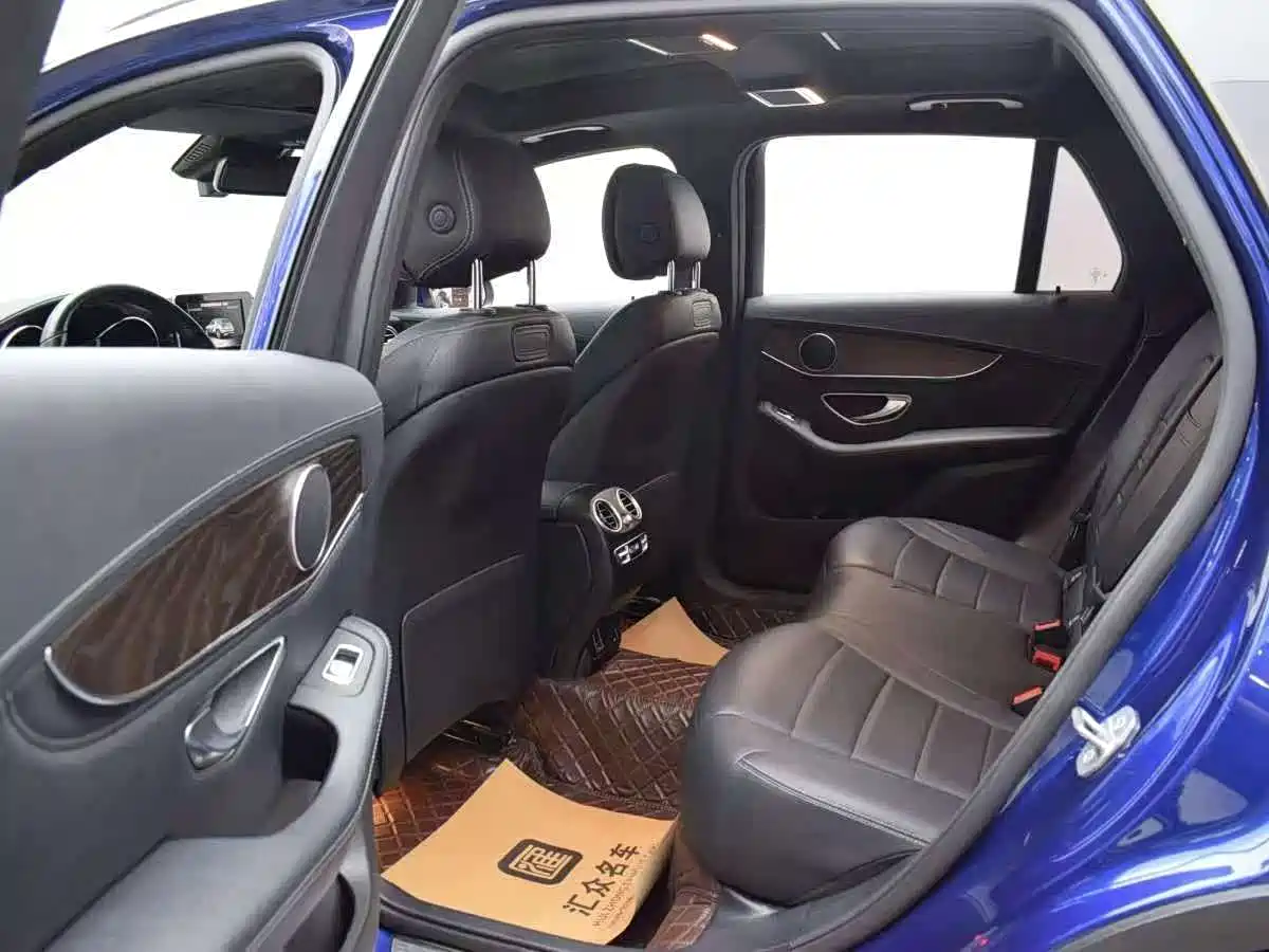 Mercedes-Benz GLC 2019 GLC 300 L 4MATIC Dynamic фото 5