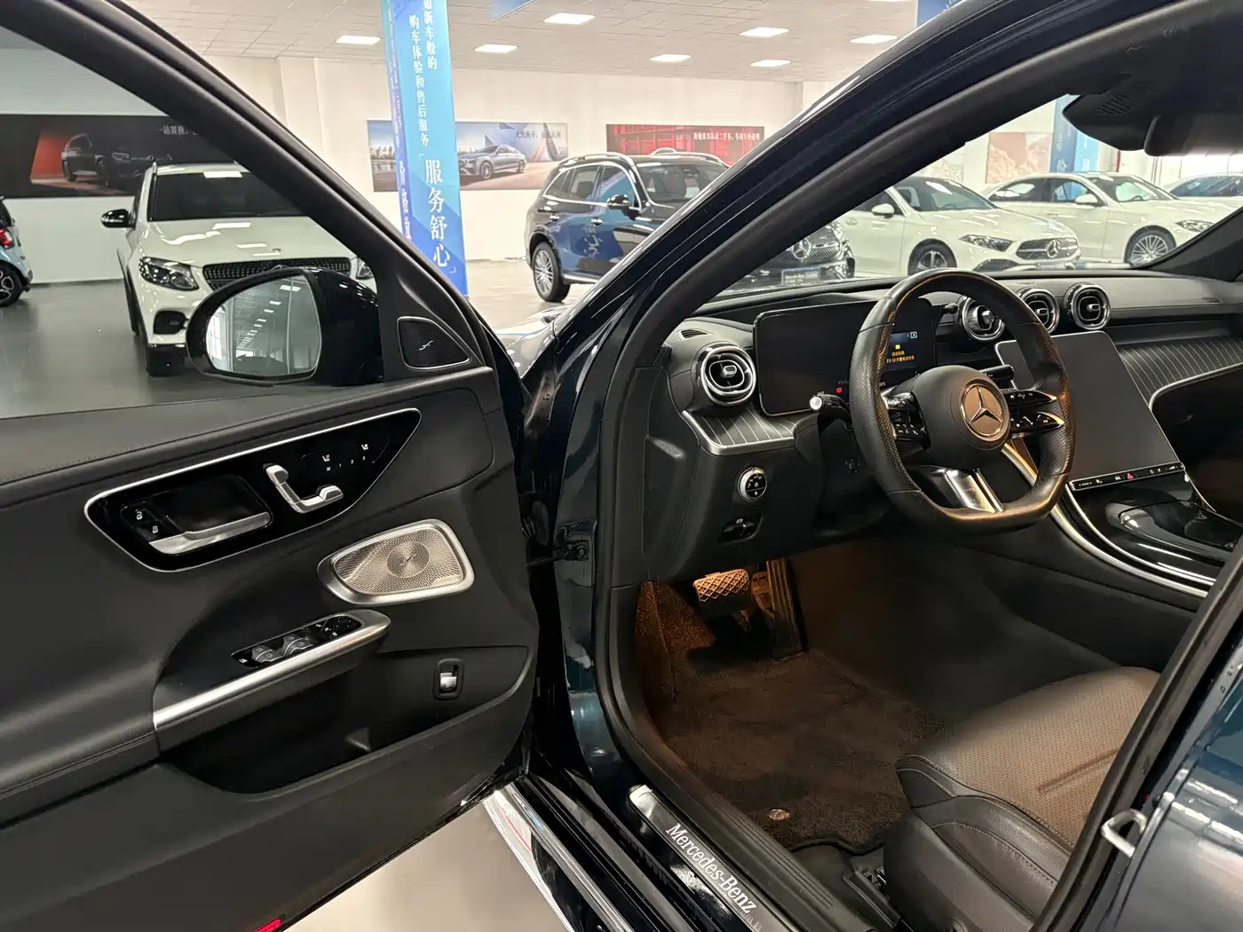 MERCEDES-BENZ C CLASS