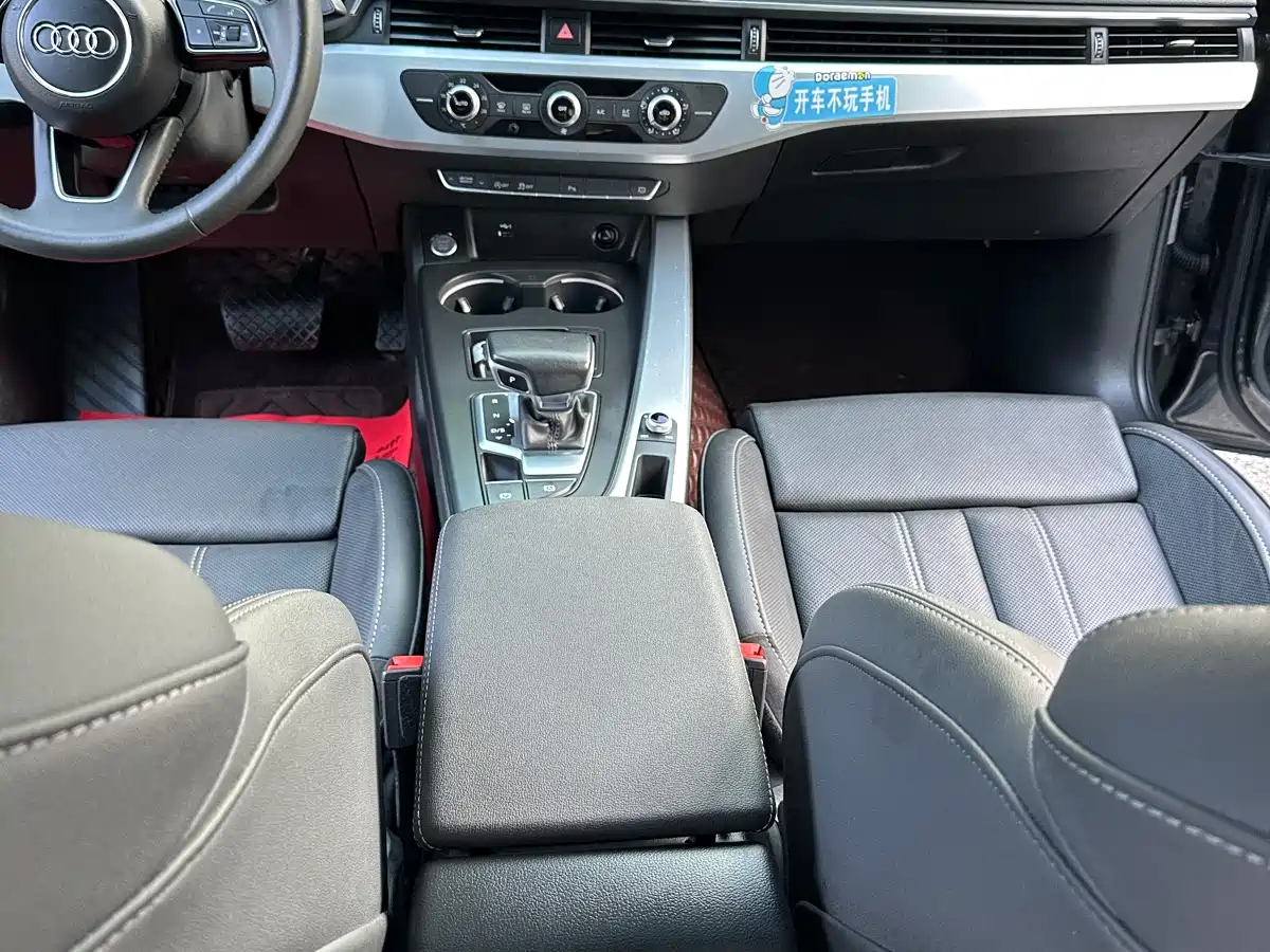 Audi A4L 2020 40 TFSI Fashion Elegance фото 16