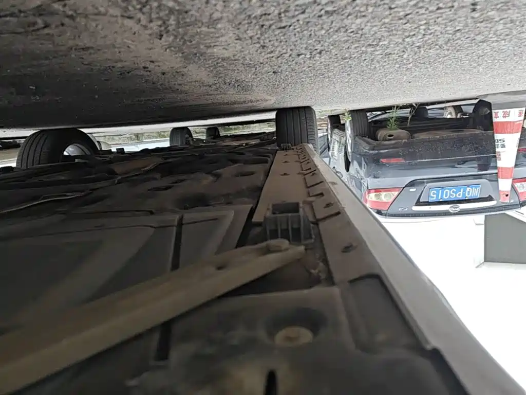 BMW X1 2018 sDrive18Li Premium Model фото 22