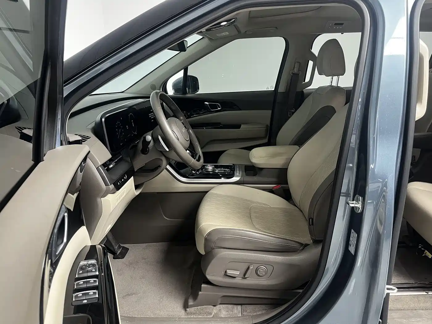 Kia Carnival 2022 2021 2.0T Luxury Tech Edition