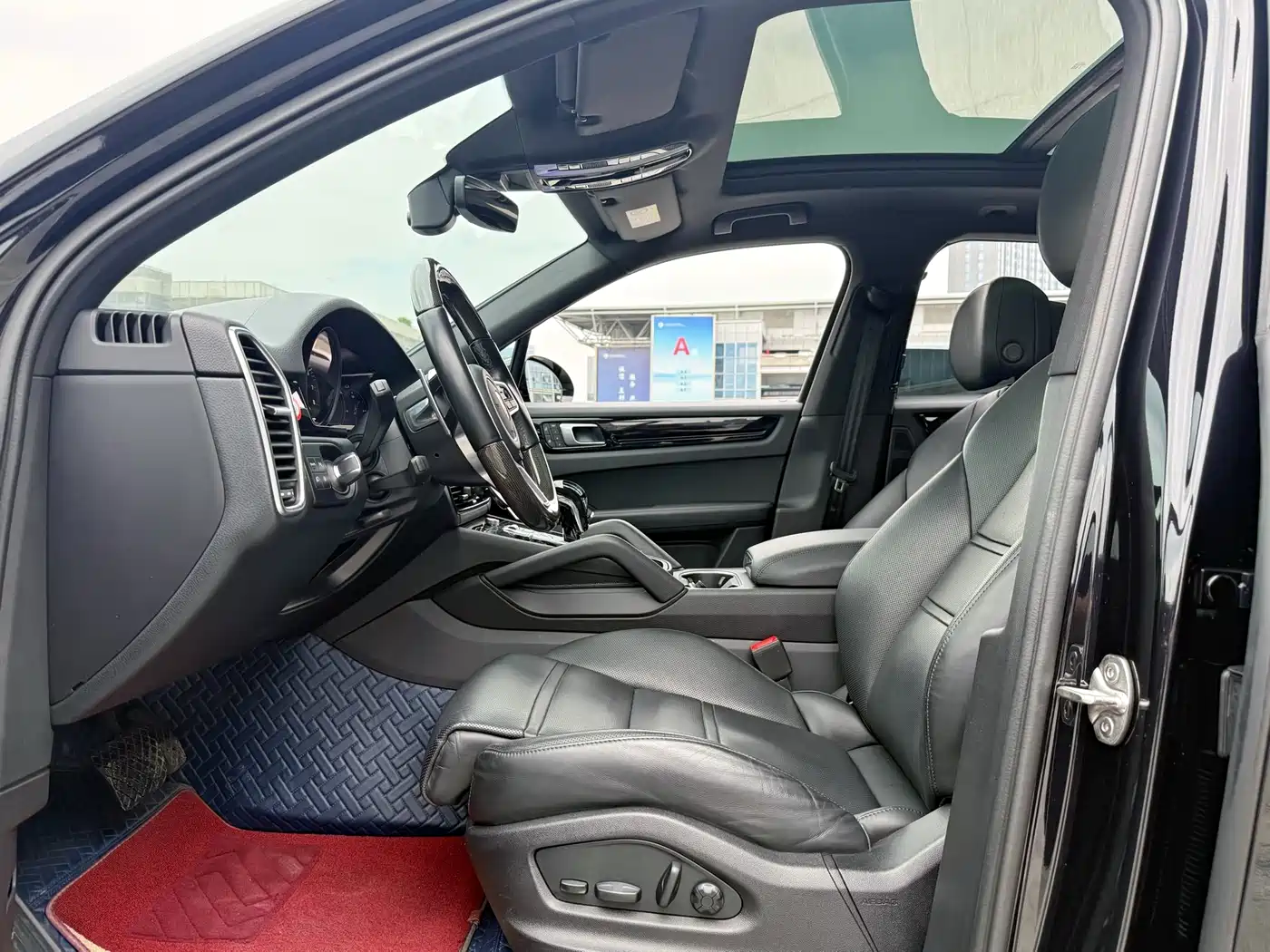 Porsche Cayenne 2022 Cayenne 3.0T Platinum Edition фото 7