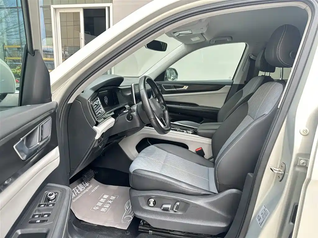 Volkswagen Teramont 2021 380TSI 4WD Luxury Edition фото 9