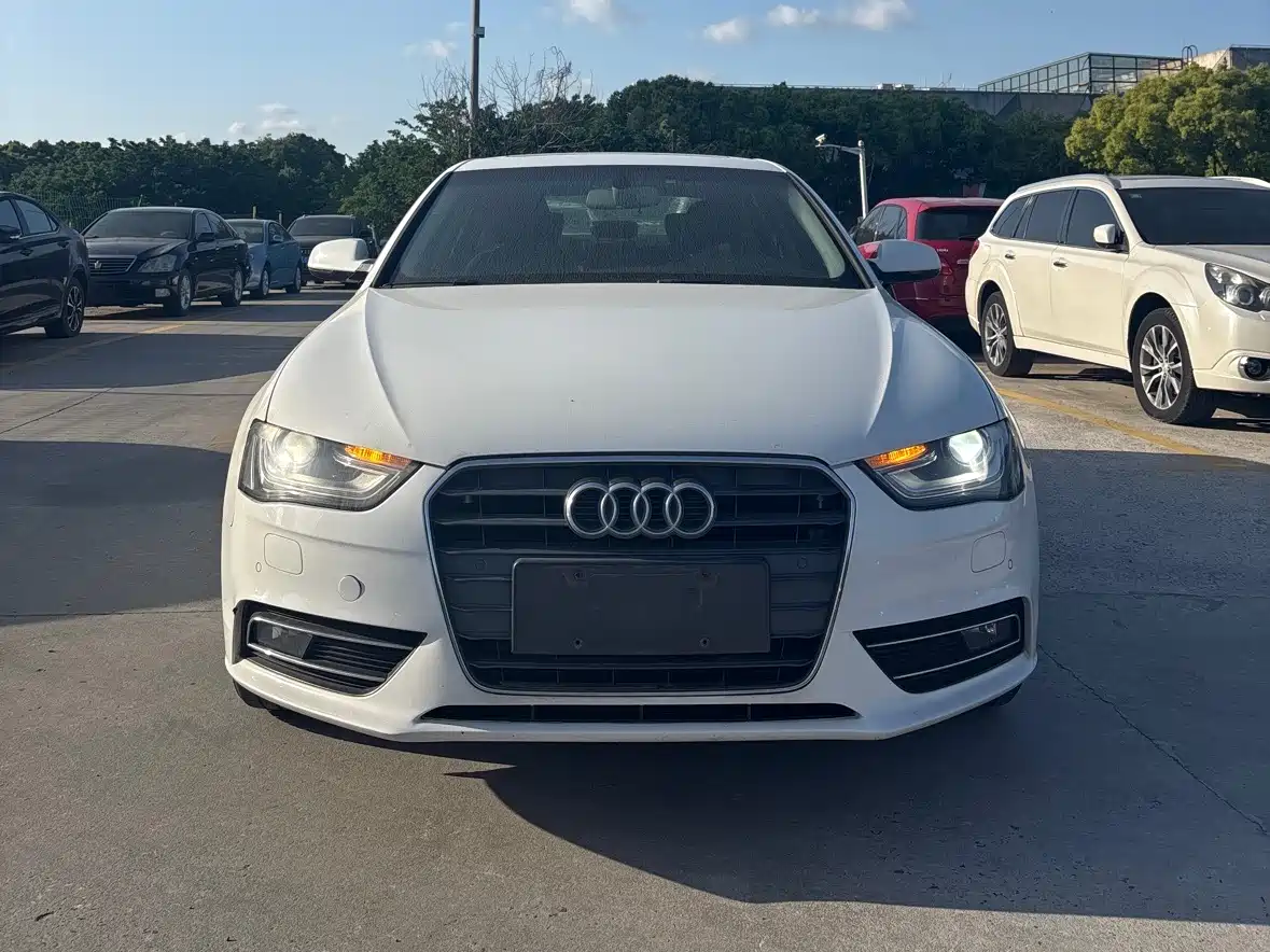 Audi A4L 2013 35 TFSI Automatic Comfort