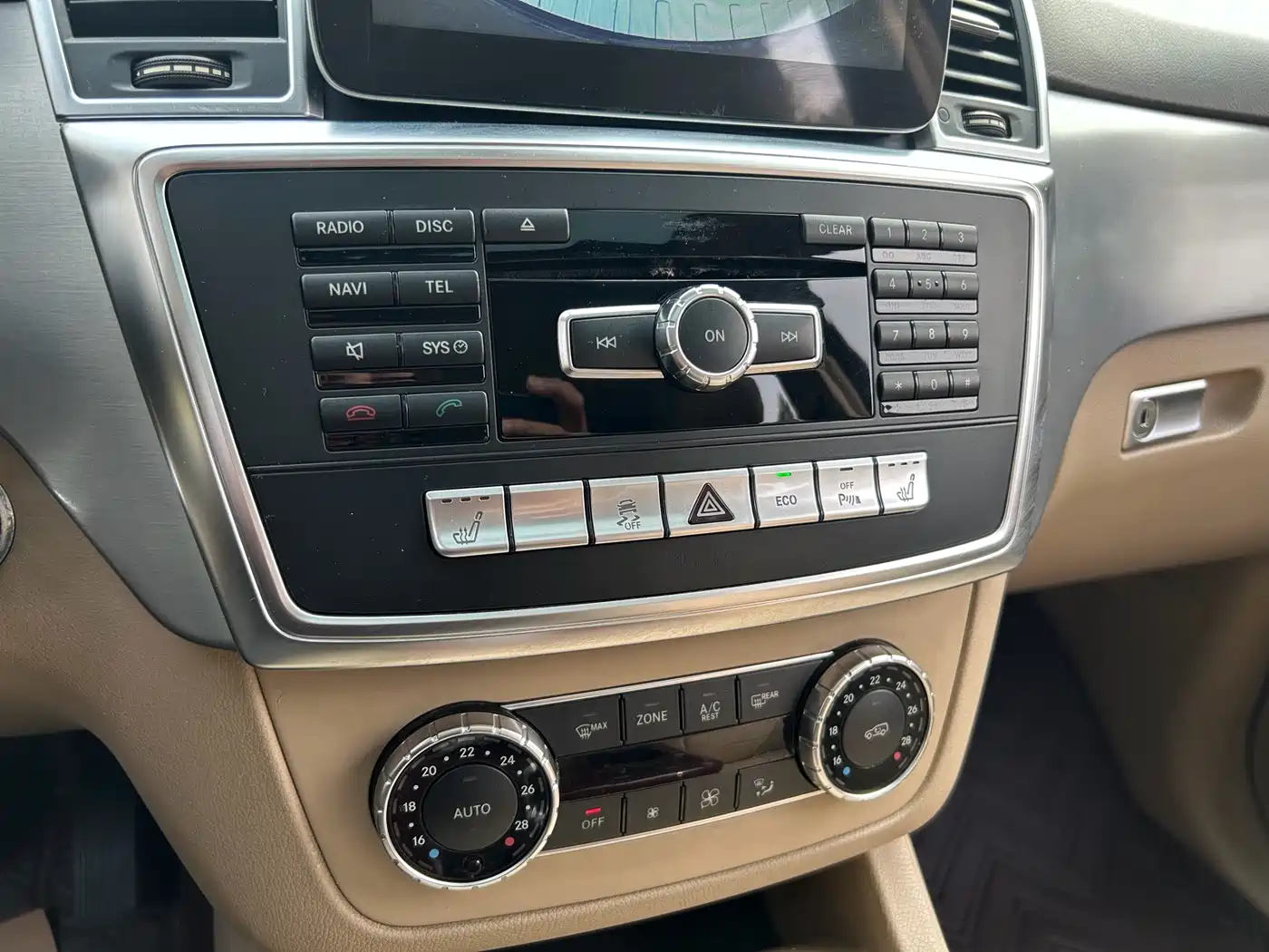 Mercedes-Benz M-Class 2015 ML 320 4MATIC фото 18