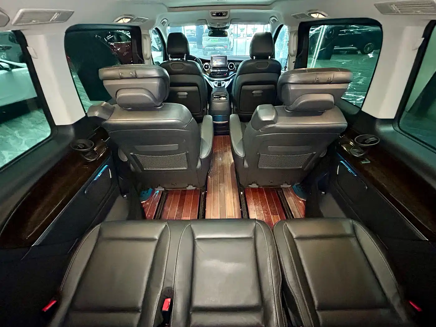 Mercedes-Benz V-Class 2018 V 260 Premium Edition China V фото 26