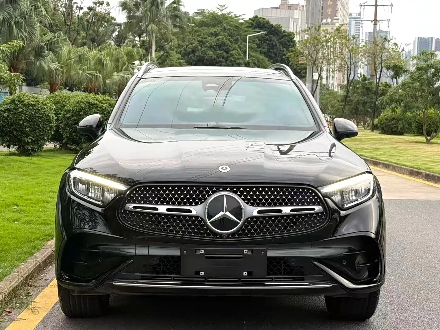 Mercedes-Benz GLC 2025 Model Year GLC 260 L 4MATIC Luxury фото 2
