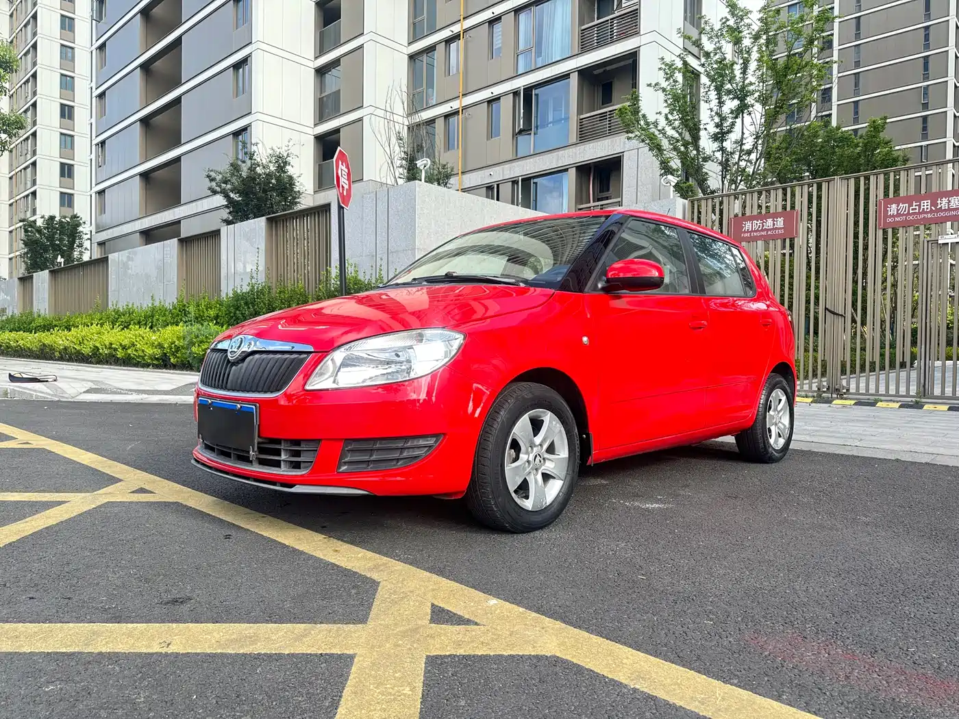 Škoda Fabia 2014 1.4L Automatic Crystal Edition