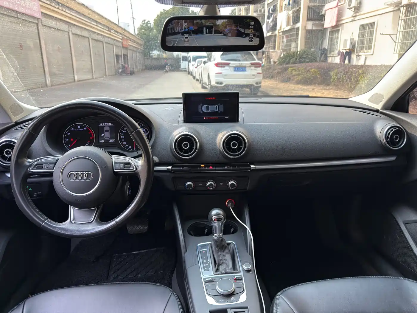 Audi A3 2016 Sportback 35 TFSI Leadership фото 5