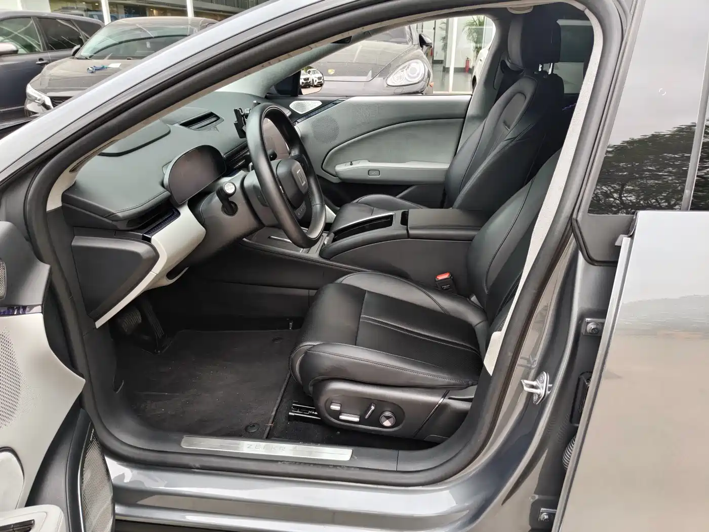 ZEEKR EXTREME KRYPTON 007