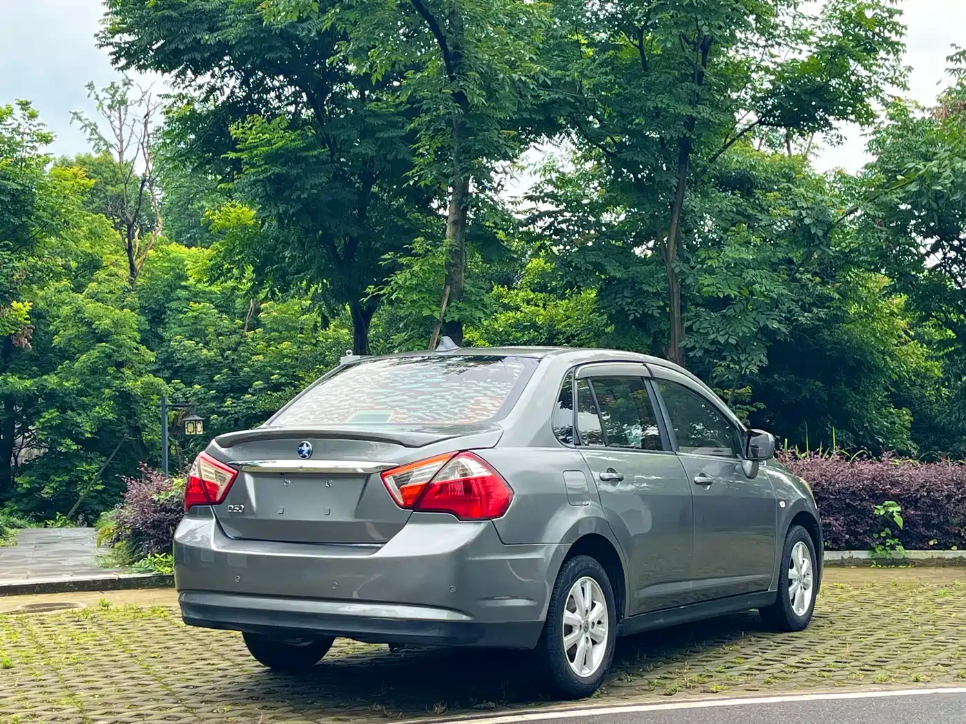 Venucia D50 2015 2013 1.6L Manual Fashion