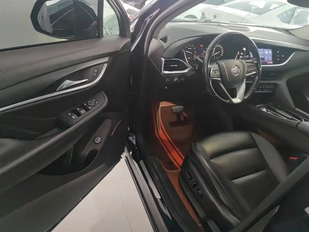 Buick Enclave 2022 652T 2WD Premium 7-Seater фото 16