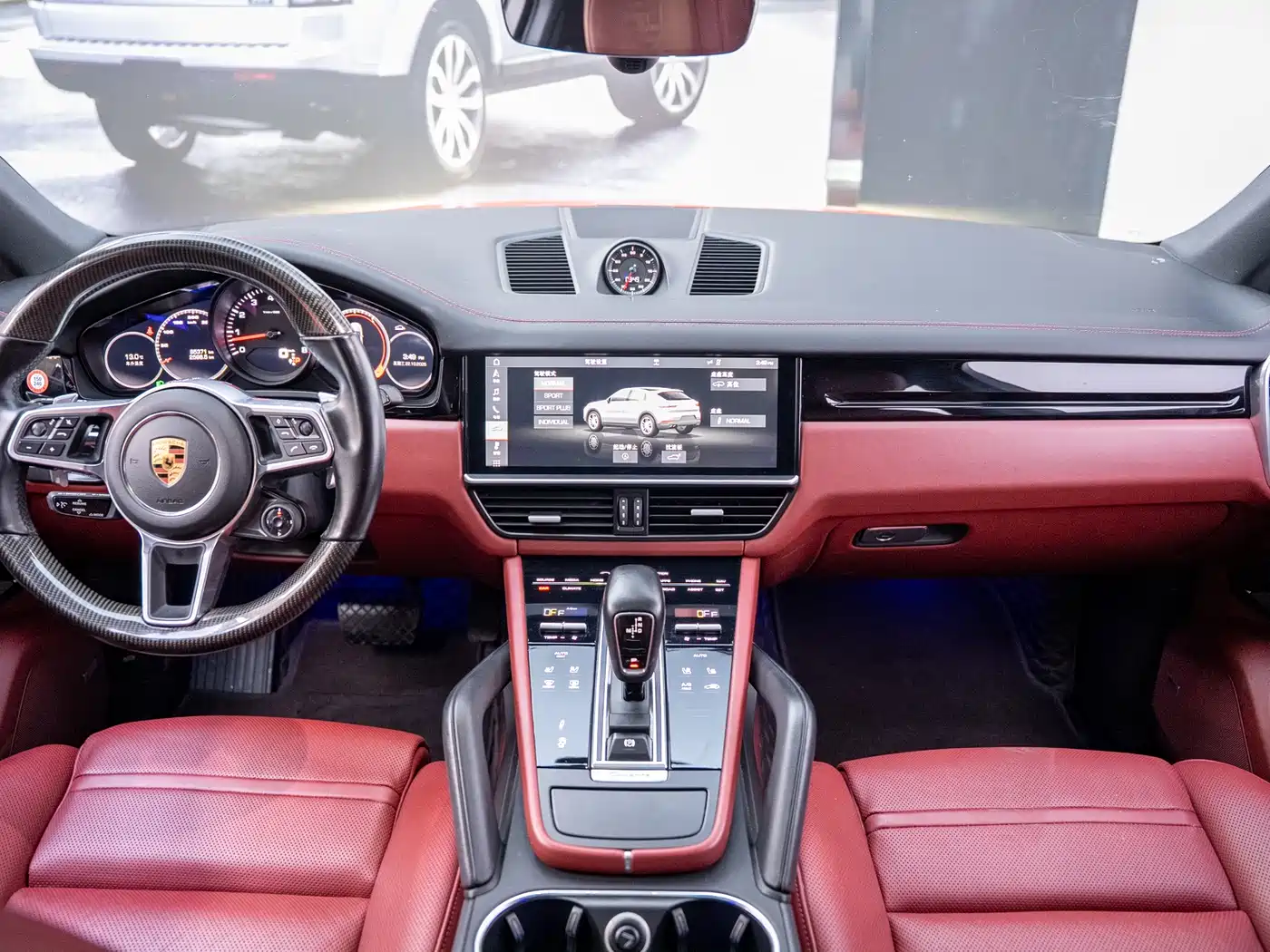 Porsche Cayenne 2019 Cayenne Coupé 3.0T фото 4