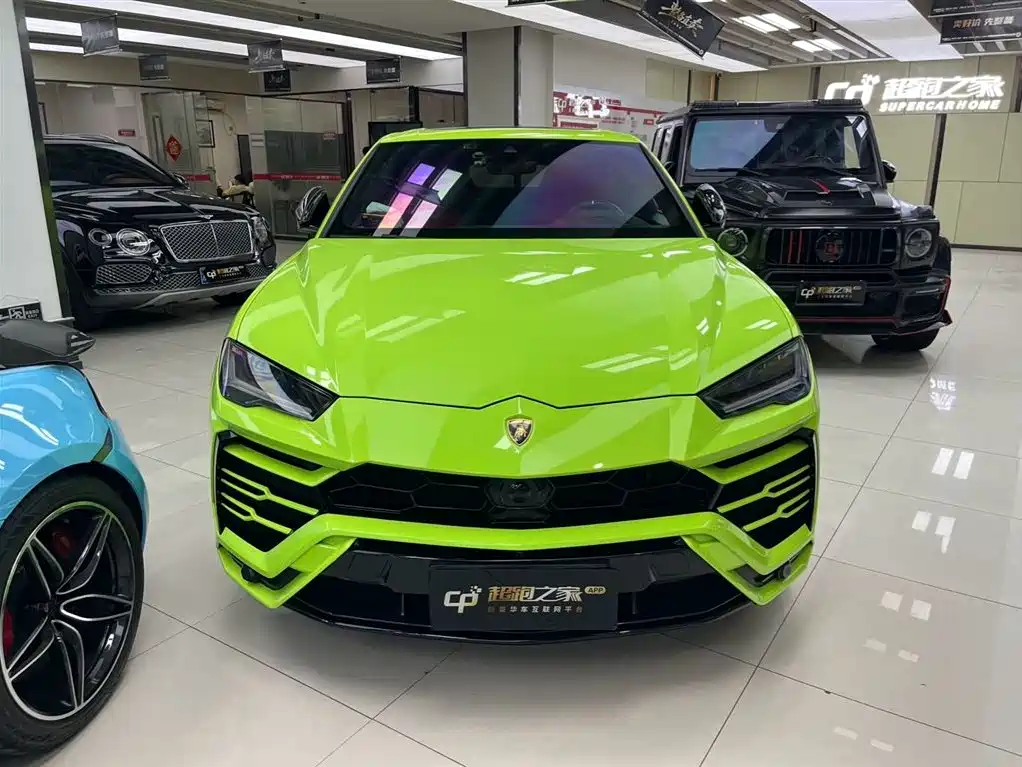 Lamborghini Urus 2021 4.0T V8 фото 3
